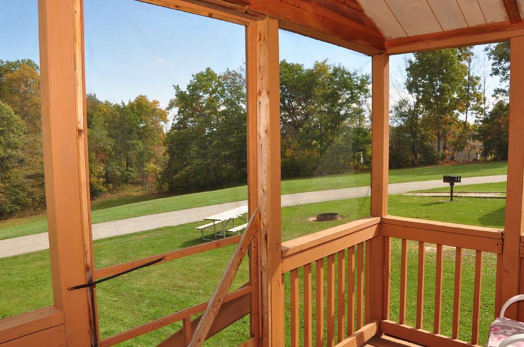 Plymouth Rock Camping Resort Rustic Cabin Elkhart Lake Esterno foto